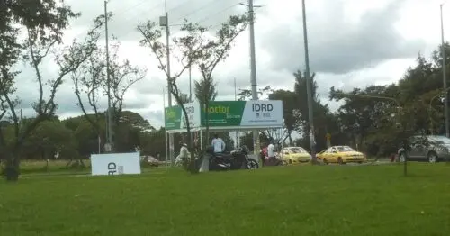 DOCTOR DOG SHOW CARRERA 60 CON 53 DOCTOR DOG SHOW CARRERA 60 CON 53